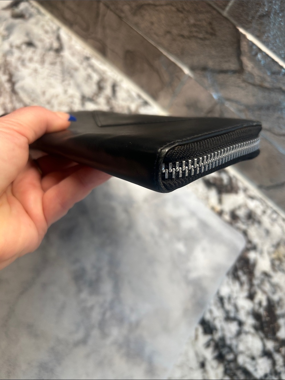 Balenciaga Black Leather Zip-Around Wallet with Envelope Flap - Picture 6 of 15
